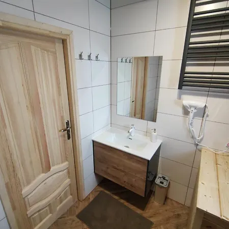 Chatki Pod Lasem Podhale Σαλέ Zaskale